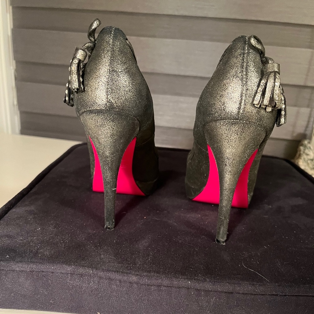 Betsey Johnson Silver and Pink Heels - Picture 3 of 4